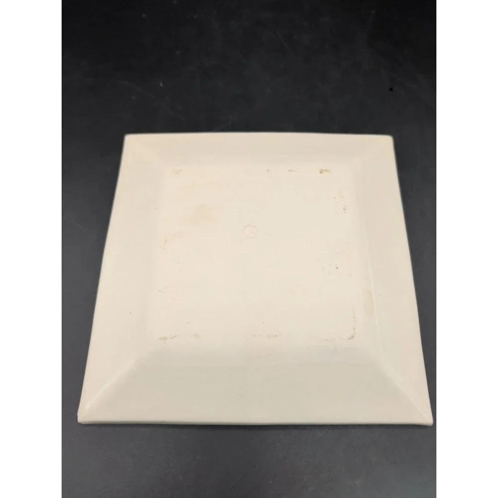 PPX5 Simon Pearce Salad Plate Cream Embossed Dashes 7